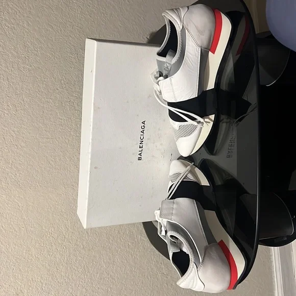 BALENCIAGA RACE RUNNERS‼️‼️ Size 40 - Picture 3 of 11